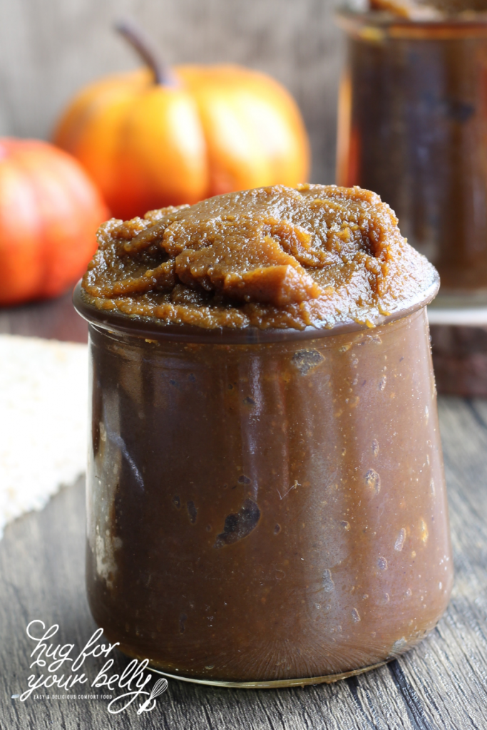 pumpkin butter in glass jar