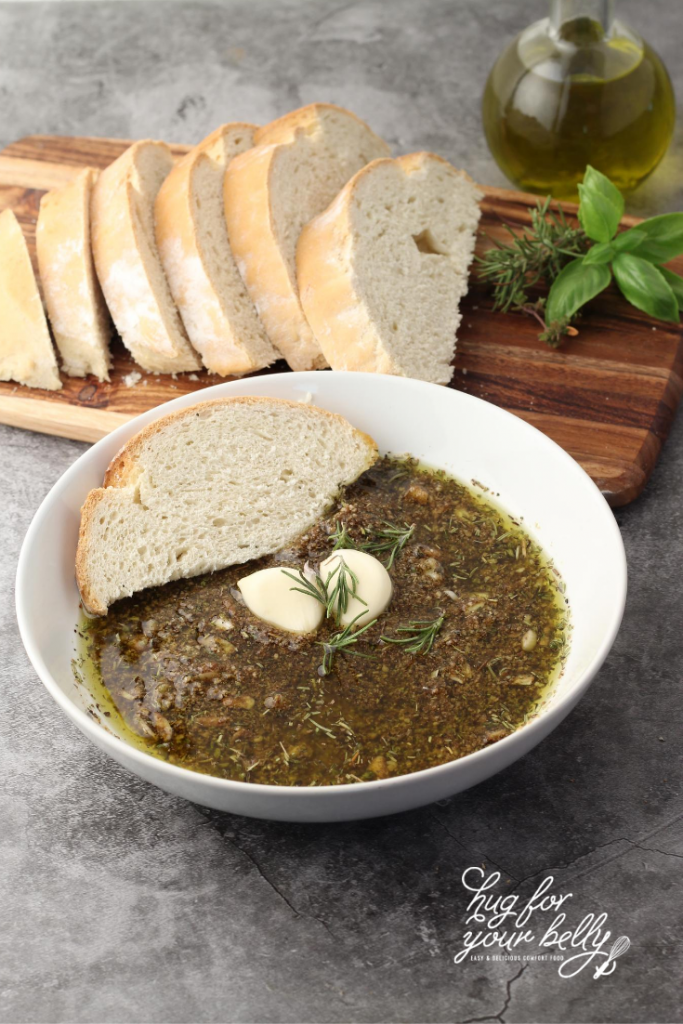 bread in bowl with dipping oil