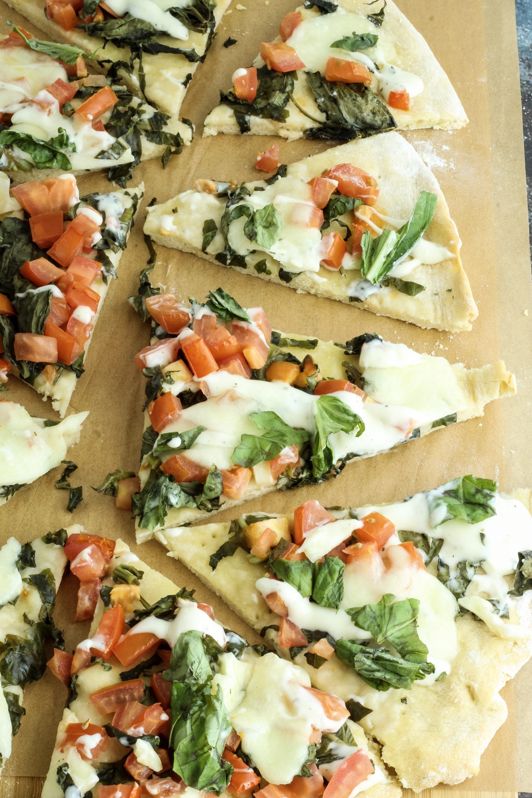 Margherita Flatbread Pizza - Hug For Your Belly